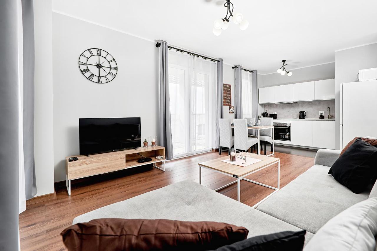 Apartment Wroclaw Sikorskiego With Free Garage By Renters Prestige Esterno foto