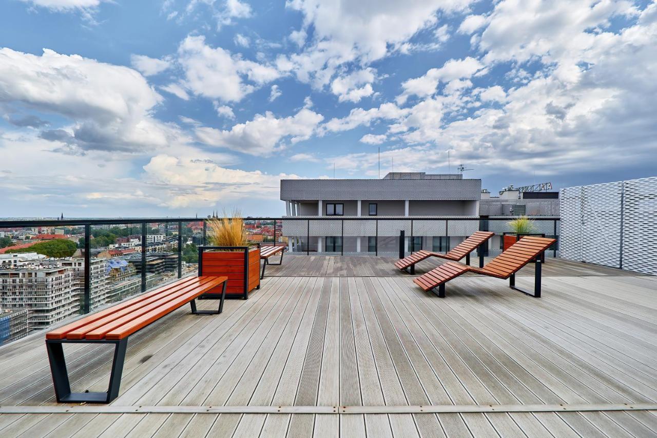 Apartment Wroclaw Sikorskiego With Free Garage By Renters Prestige Esterno foto