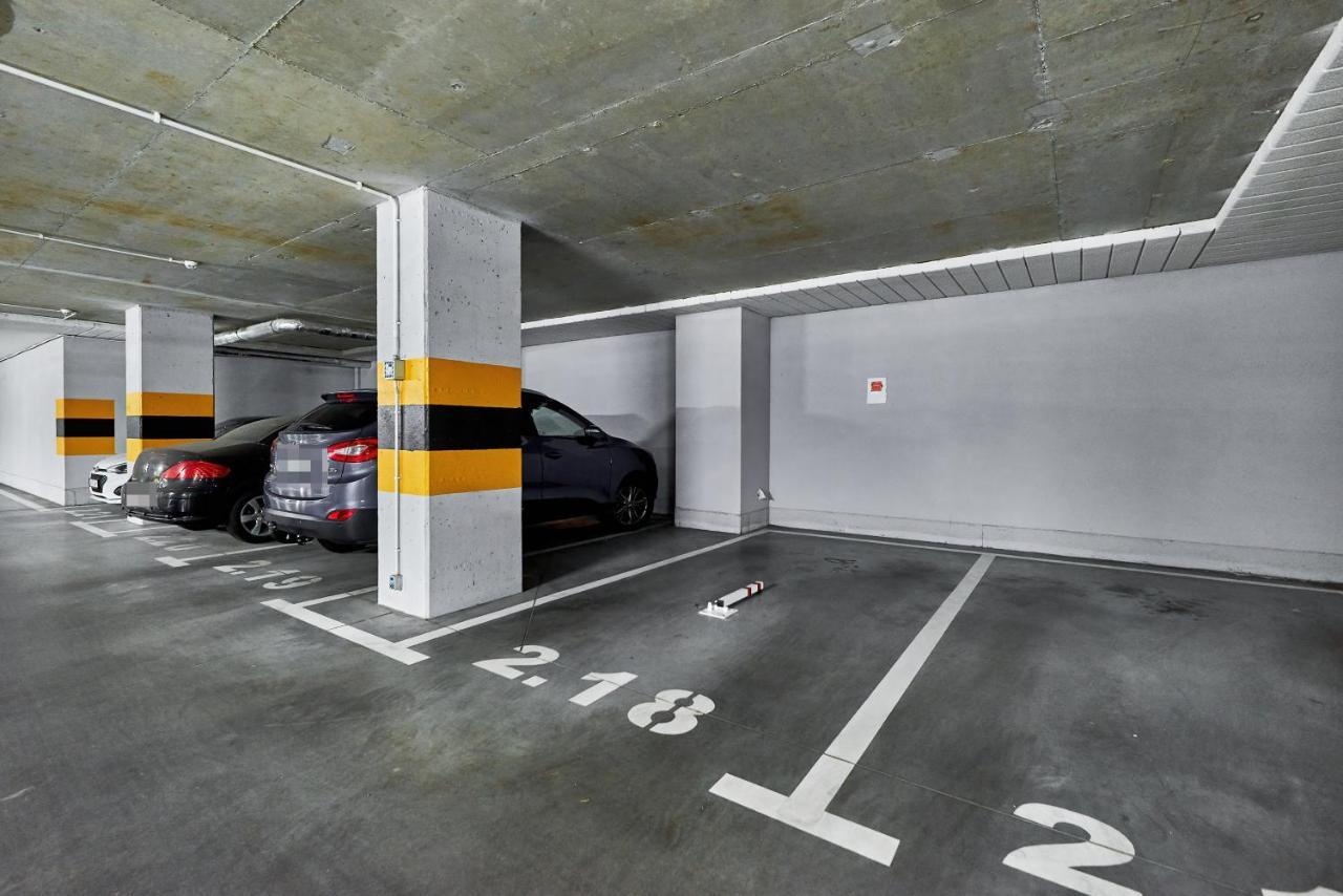 Apartment Wroclaw Sikorskiego With Free Garage By Renters Prestige Esterno foto
