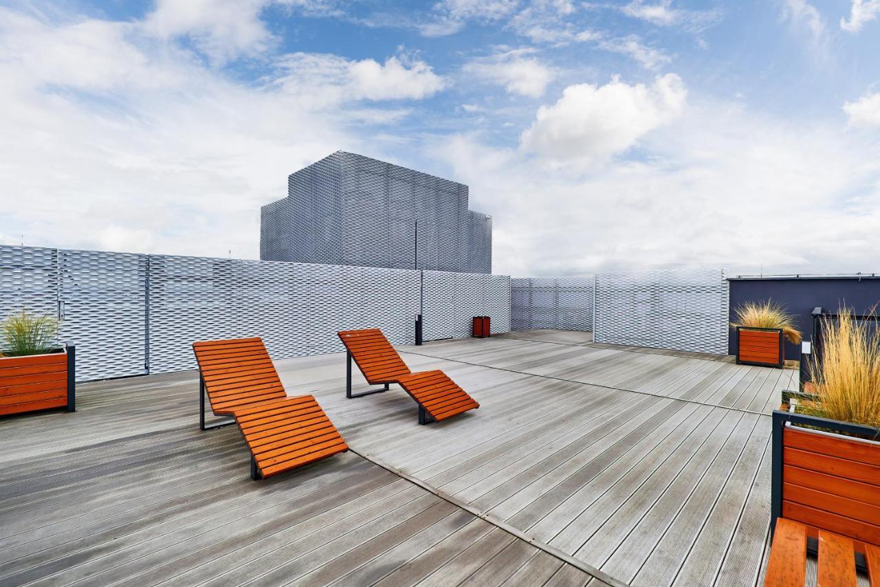 Apartment Wroclaw Sikorskiego With Free Garage By Renters Prestige Esterno foto