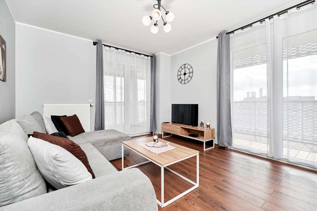 Apartment Wroclaw Sikorskiego With Free Garage By Renters Prestige Esterno foto