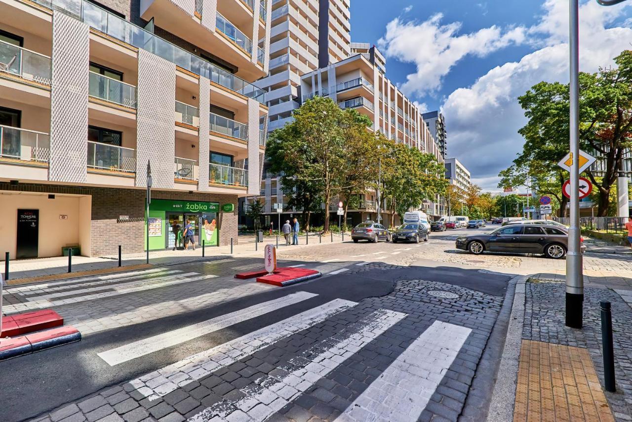 Apartment Wroclaw Sikorskiego With Free Garage By Renters Prestige Esterno foto