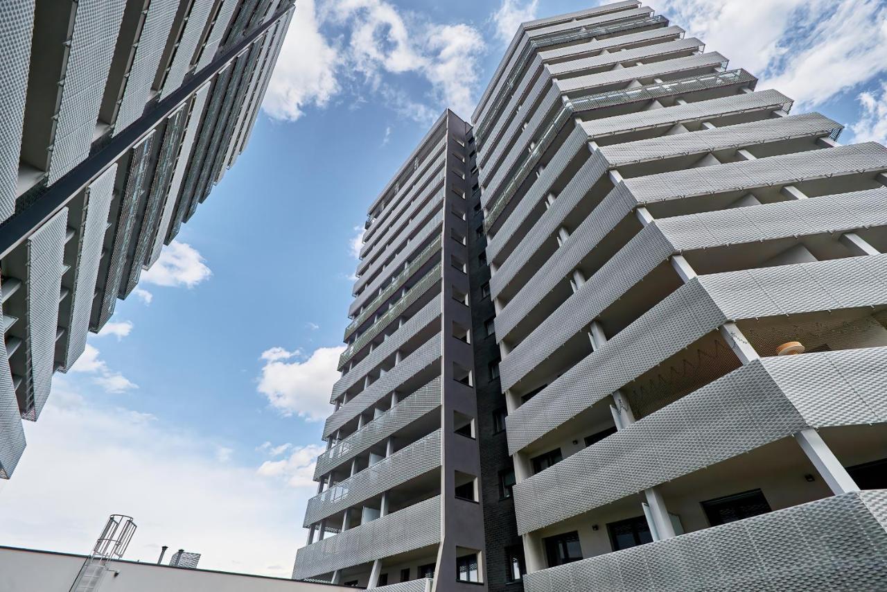 Apartment Wroclaw Sikorskiego With Free Garage By Renters Prestige Esterno foto