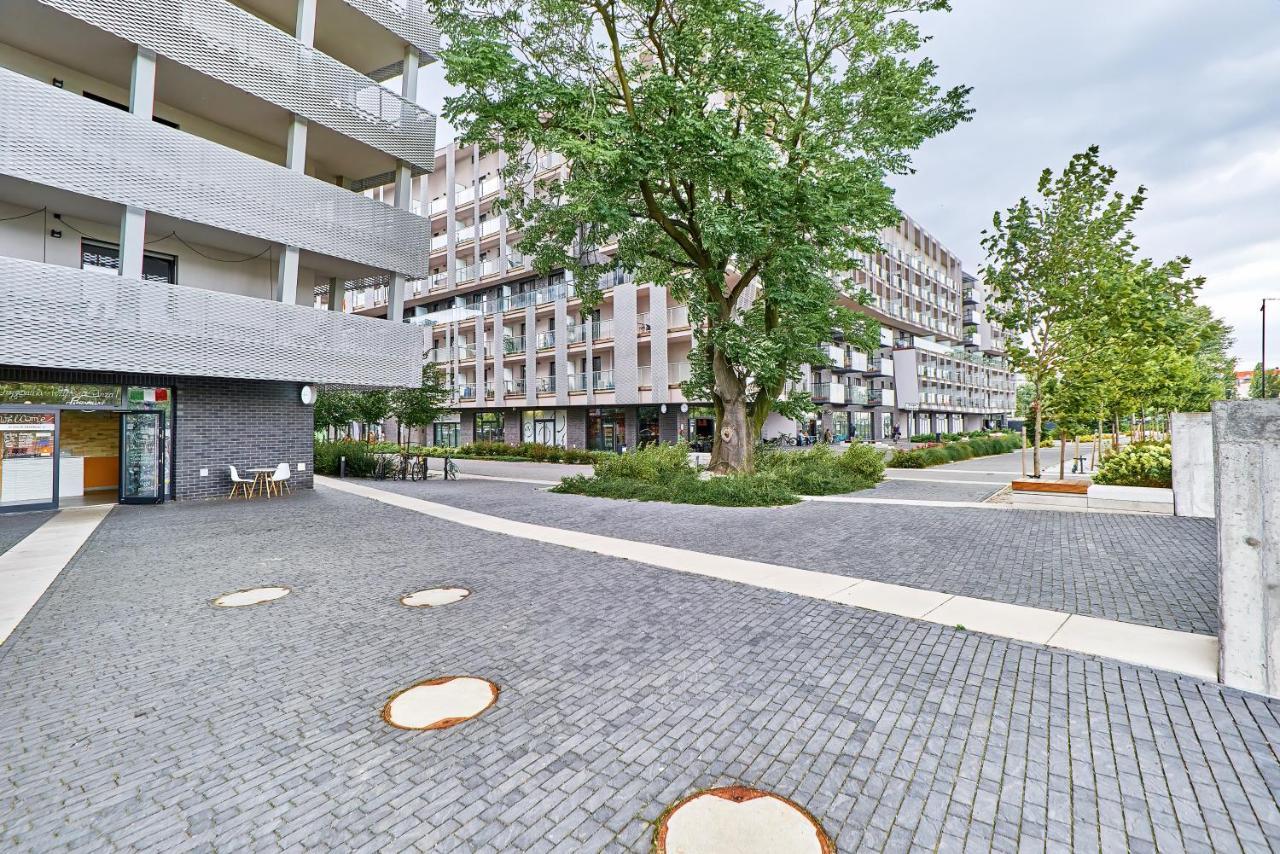 Apartment Wroclaw Sikorskiego With Free Garage By Renters Prestige Esterno foto